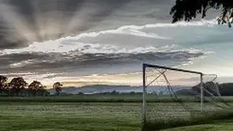 法国点球制胜挺进欧国联四强，翁泓阳陈雨菲瑞士羽球公开赛夺冠