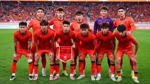 德甲三强齐败，奥格斯堡爆冷逆袭豪门